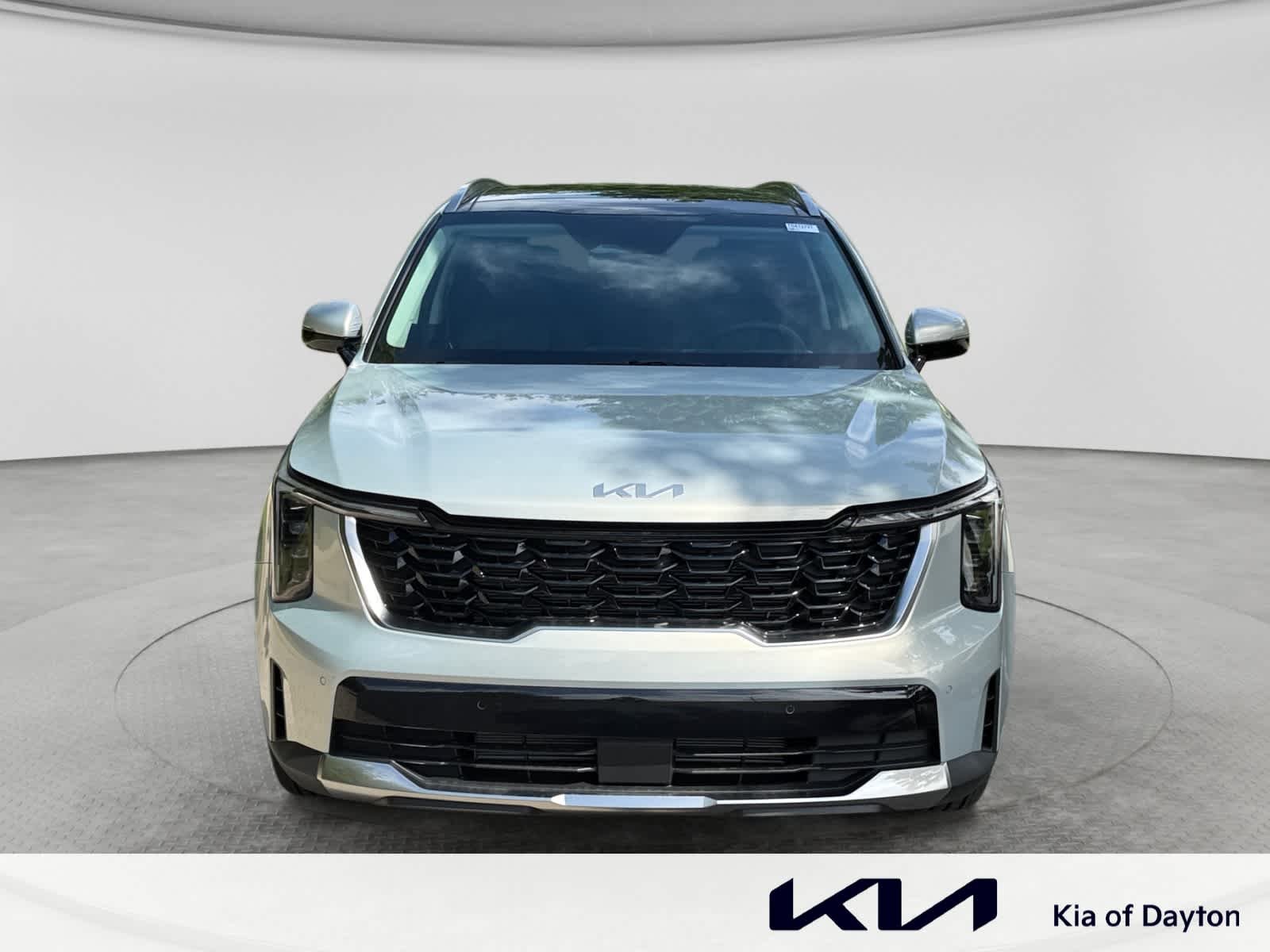 New 2026 Ivory Silver Kia S image 2