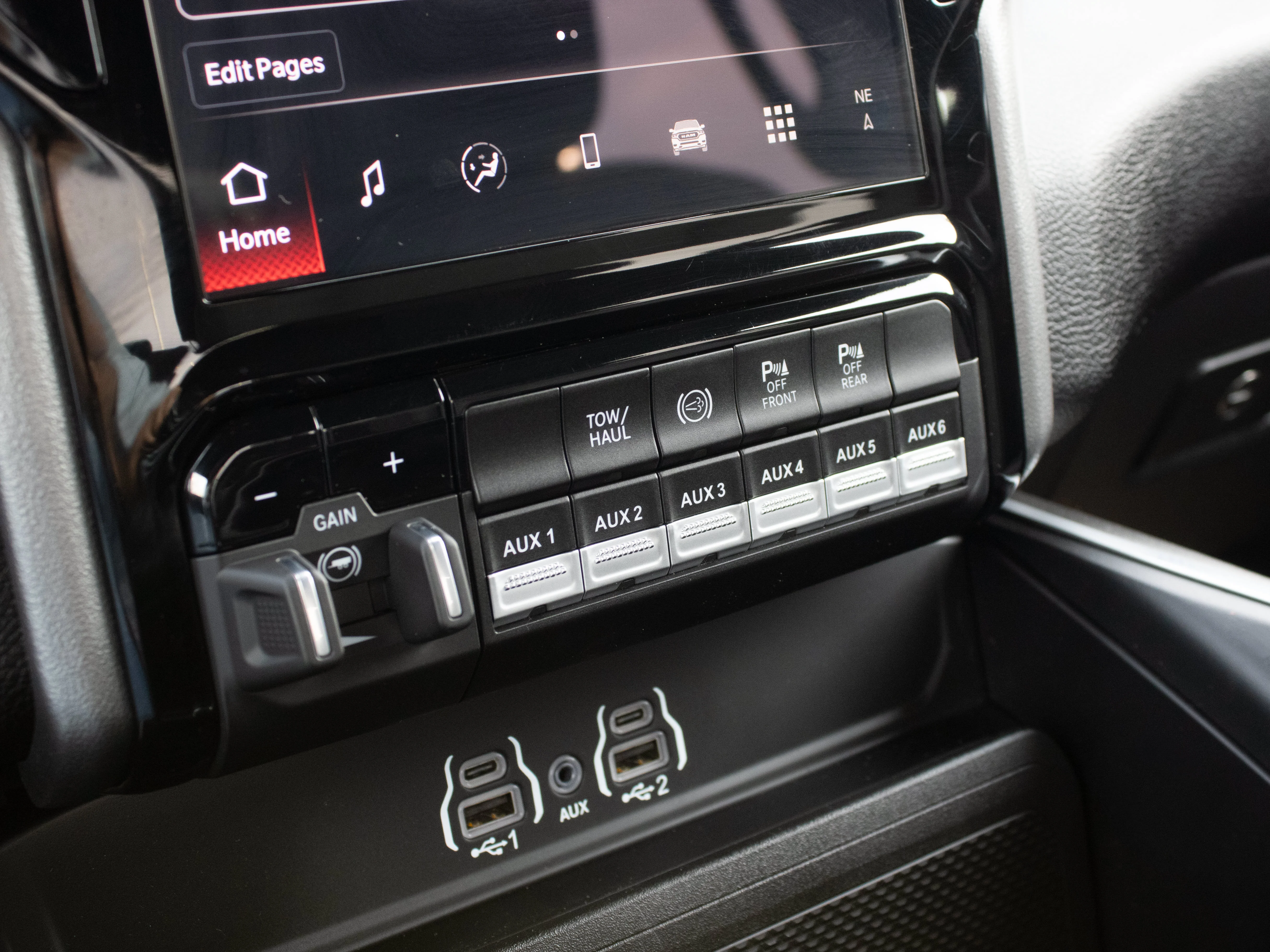 Used 2025 Grey RAM Big Horn* Night Edition | Heated Seats & Wheel | Alpine Audio | Remote Start | image 29
