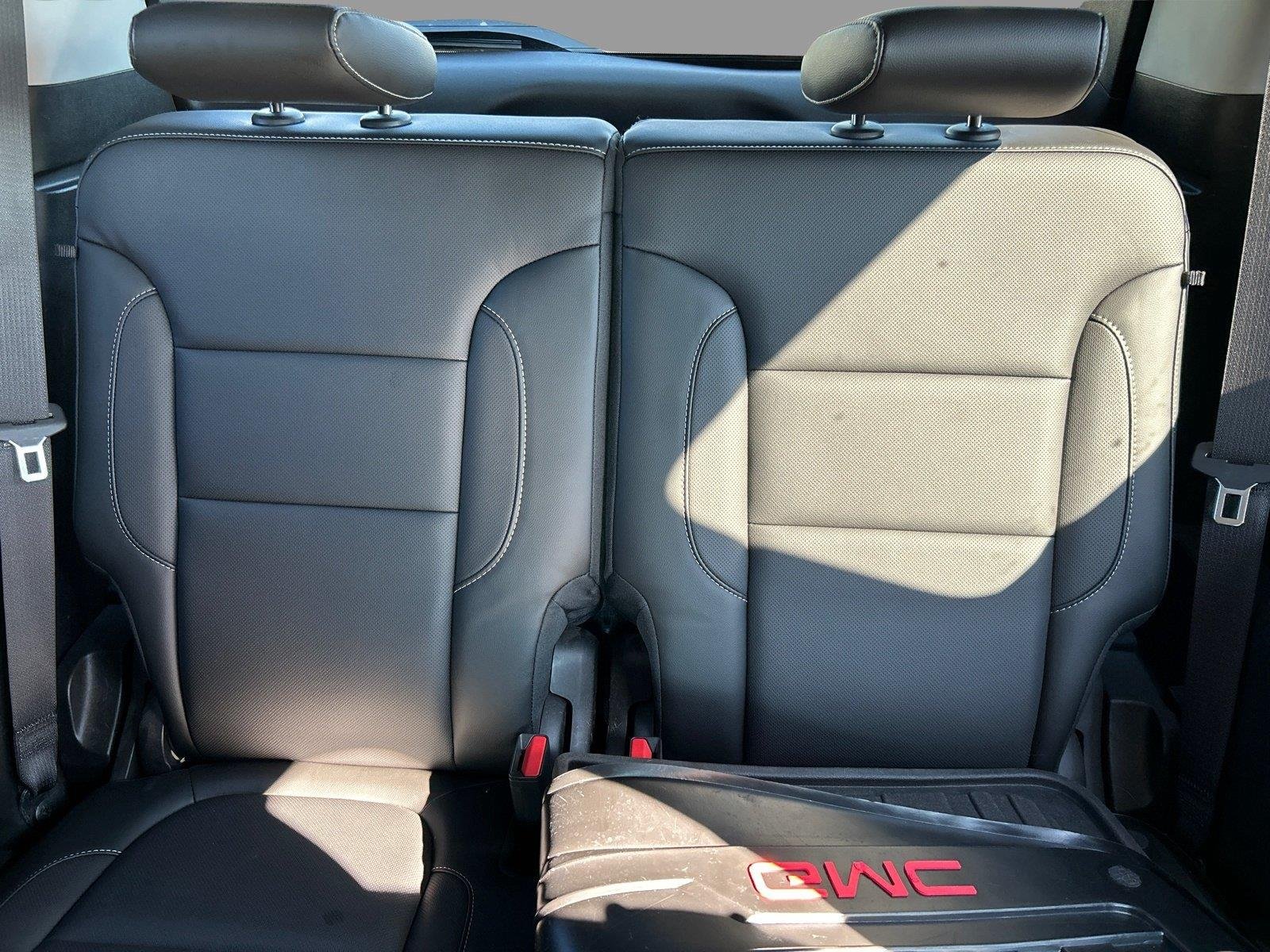 Used 2019 Dark Sky Metallic GMC SLT image 31