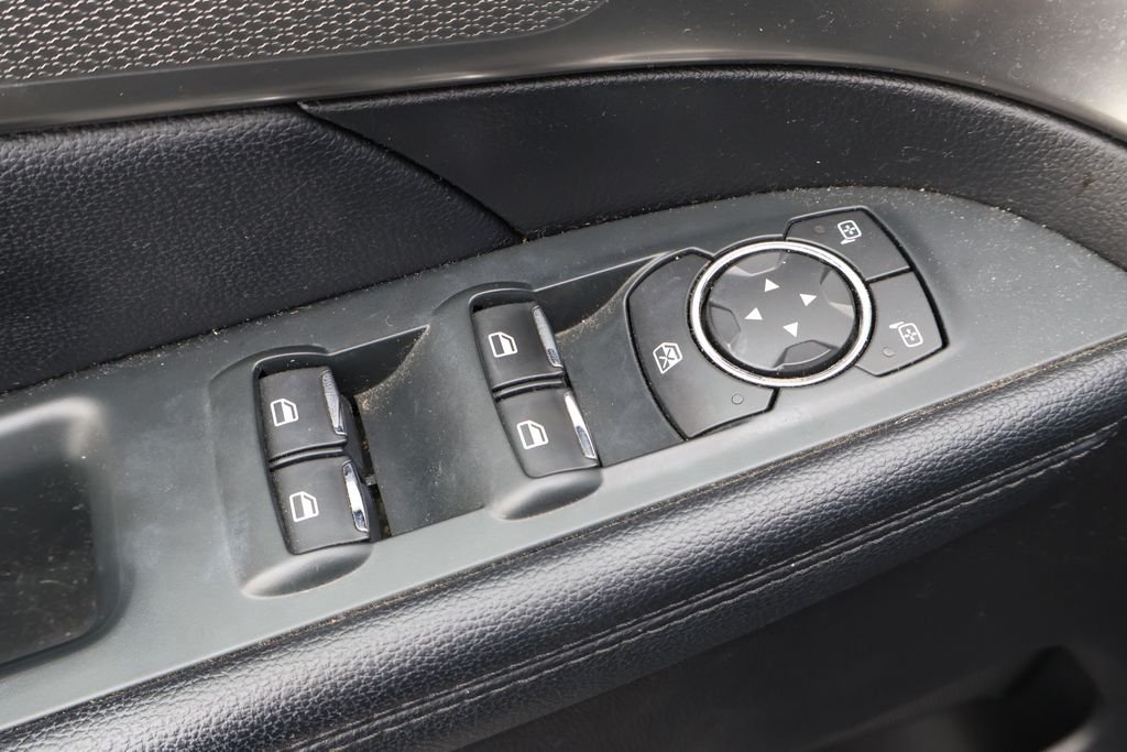 Used 2018 Shadow Black Ford XLT image 13