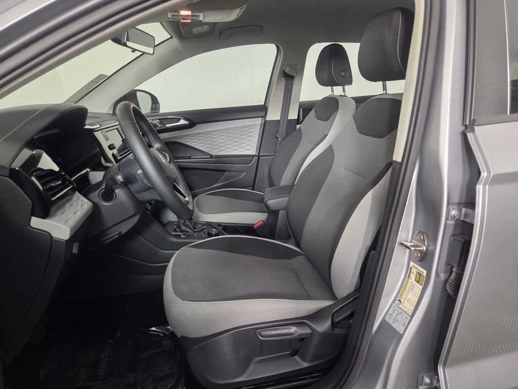 2022 Volkswagen Taos S - Photo 10
