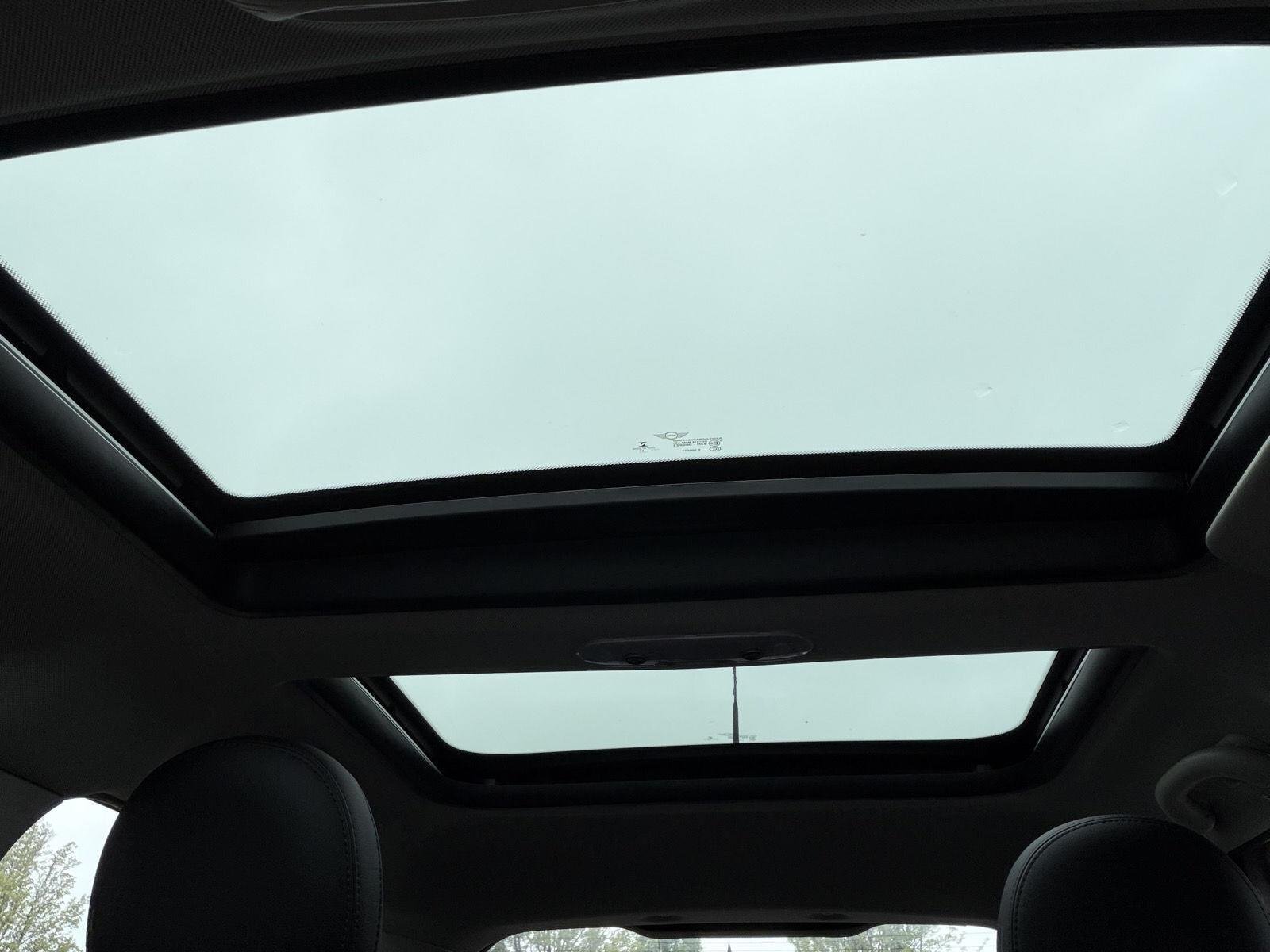 Used 2022 Rooftop Grey Metallic MINI Cooper S image 7