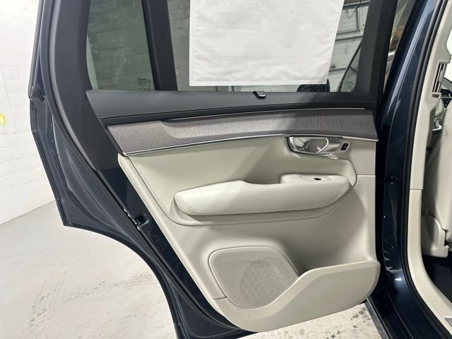 New 2026 Blue Volvo B6 Ultra image 12