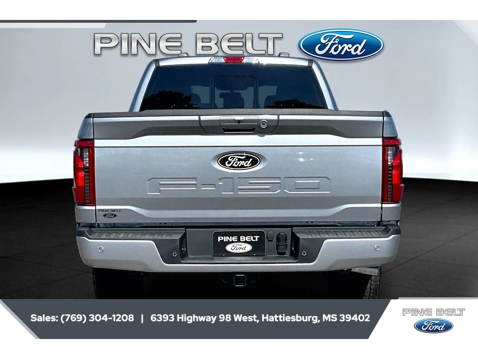 New 2026 Iconic Silver Metallic Ford XLT image 4