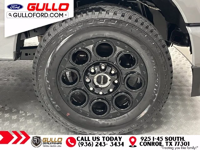 Used 2023 Carbonized Gray Metallic Ford Lariat image 9