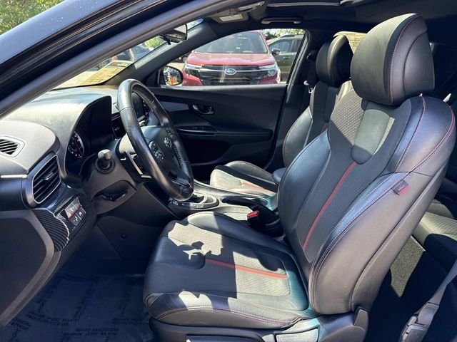 Used 2020 Black Hyundai Turbo image 14