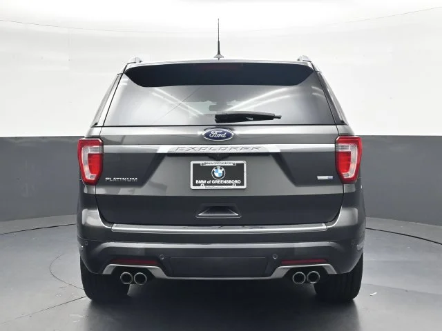 Used 2018 Gray Ford Platinum image 5