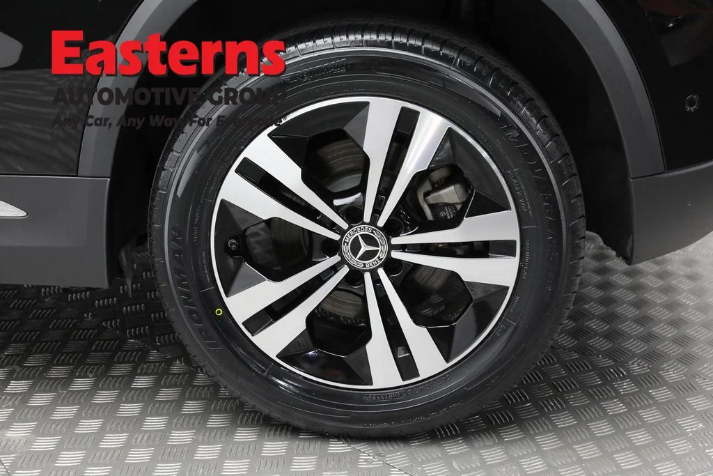 Used 2025 Black Mercedes-Benz GLA 250 image 8