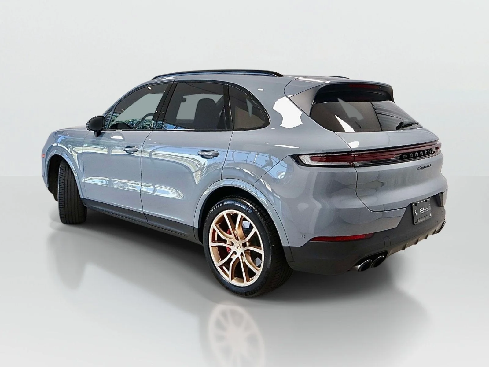 Used 2024 Arctic Grey Porsche S image 3