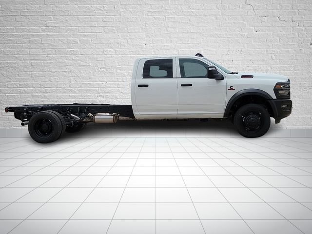 New 2026 Bright White Clearcoat RAM Tradesman image 5
