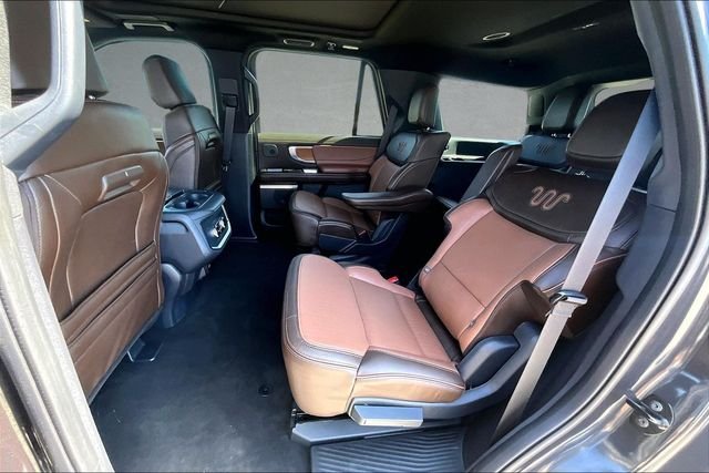Used 2025 Gray Ford King Ranch image 23