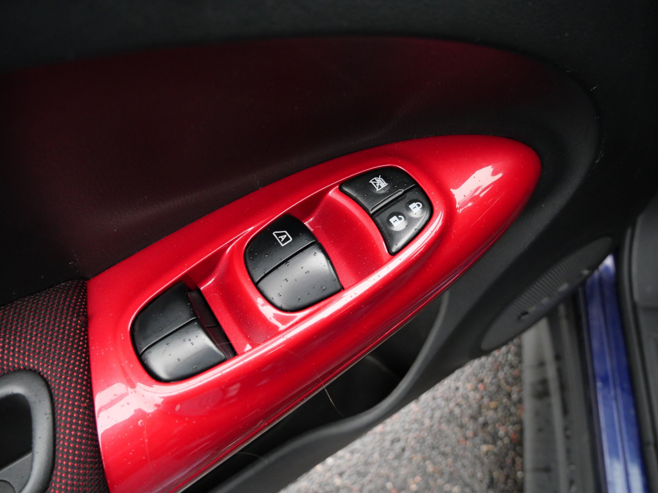 Used 2015 Blue Nissan NISMO image 19