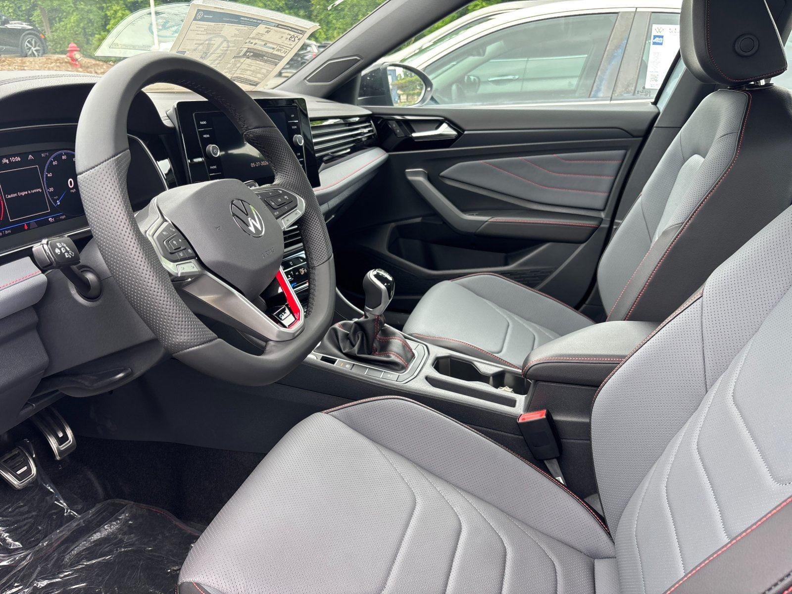 New 2026 Monument Gray w/Deep Black Roof Volkswagen Autobahn image 15