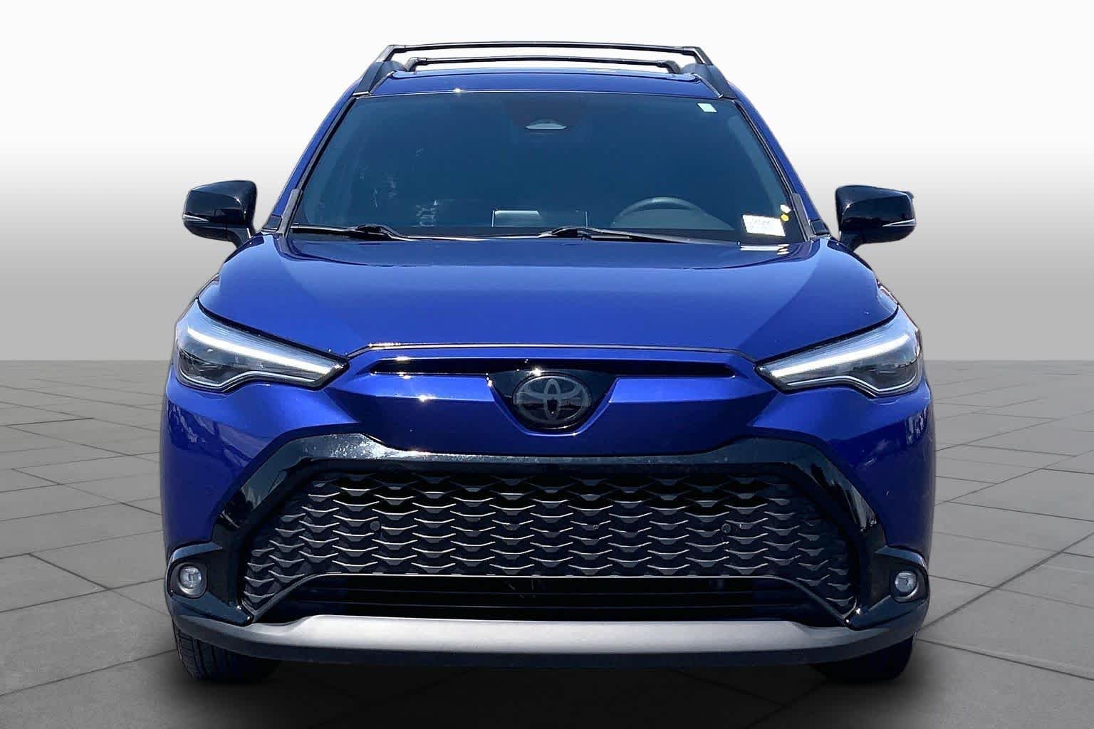 Used 2025 Blue Crush Metallic Toyota Hybrid XSE image 4