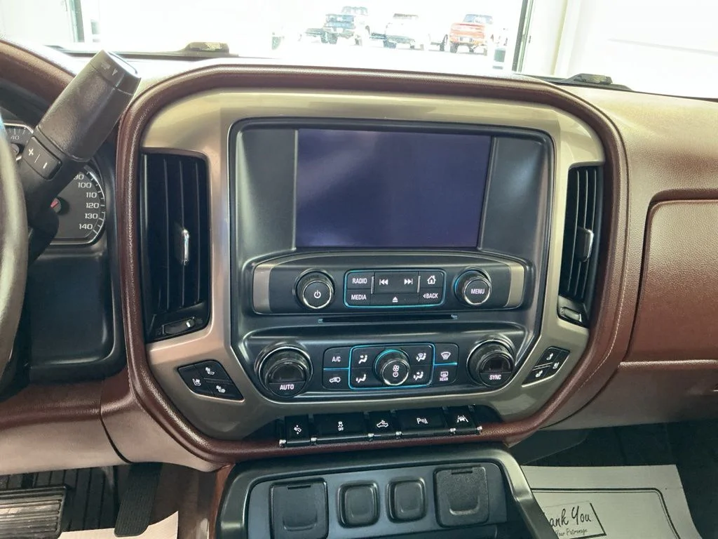 Used 2017 Pearl Chevrolet High Country image 17