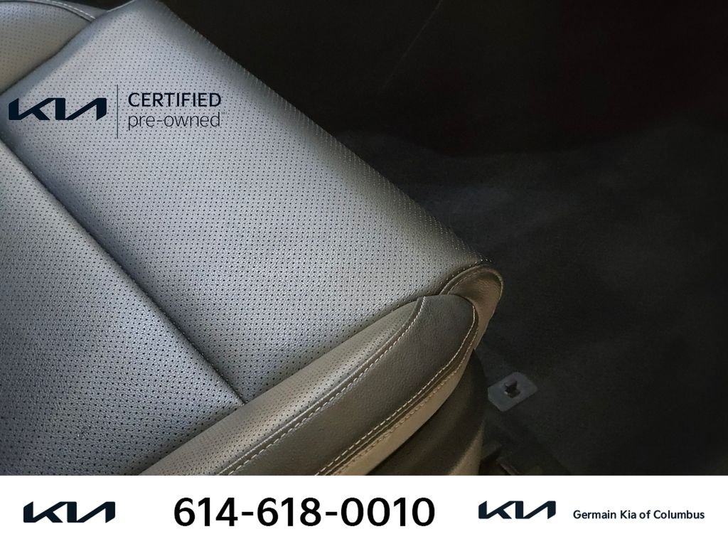 Used 2022 Red Kia Nightfall image 27