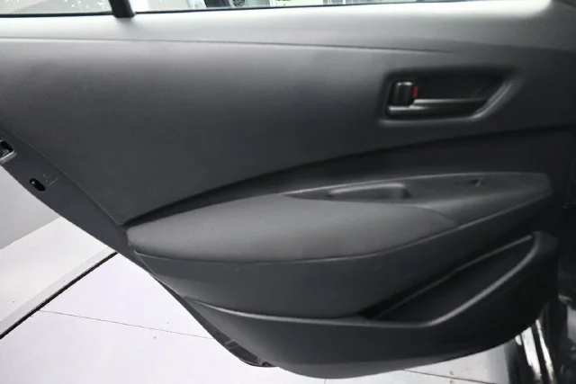 Used 2025  Toyota LE image 18