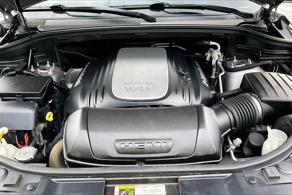 Used 2020 Billet Clearcoat Dodge R/T image 10