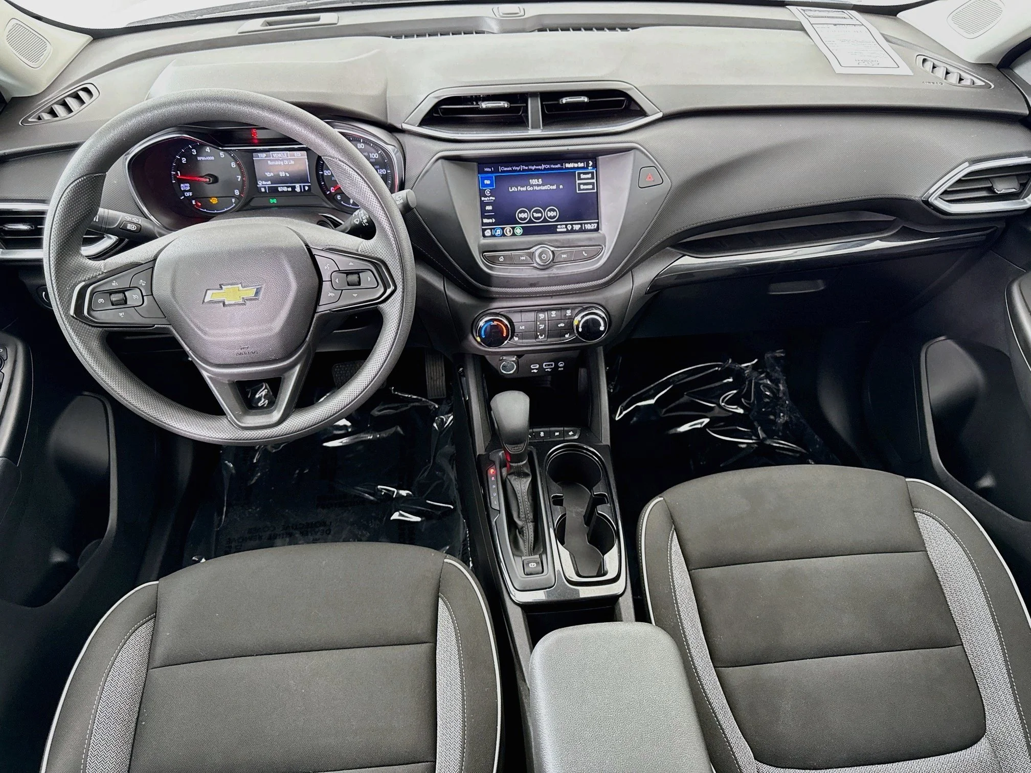 Used 2023 Summit White Chevrolet LT image 24
