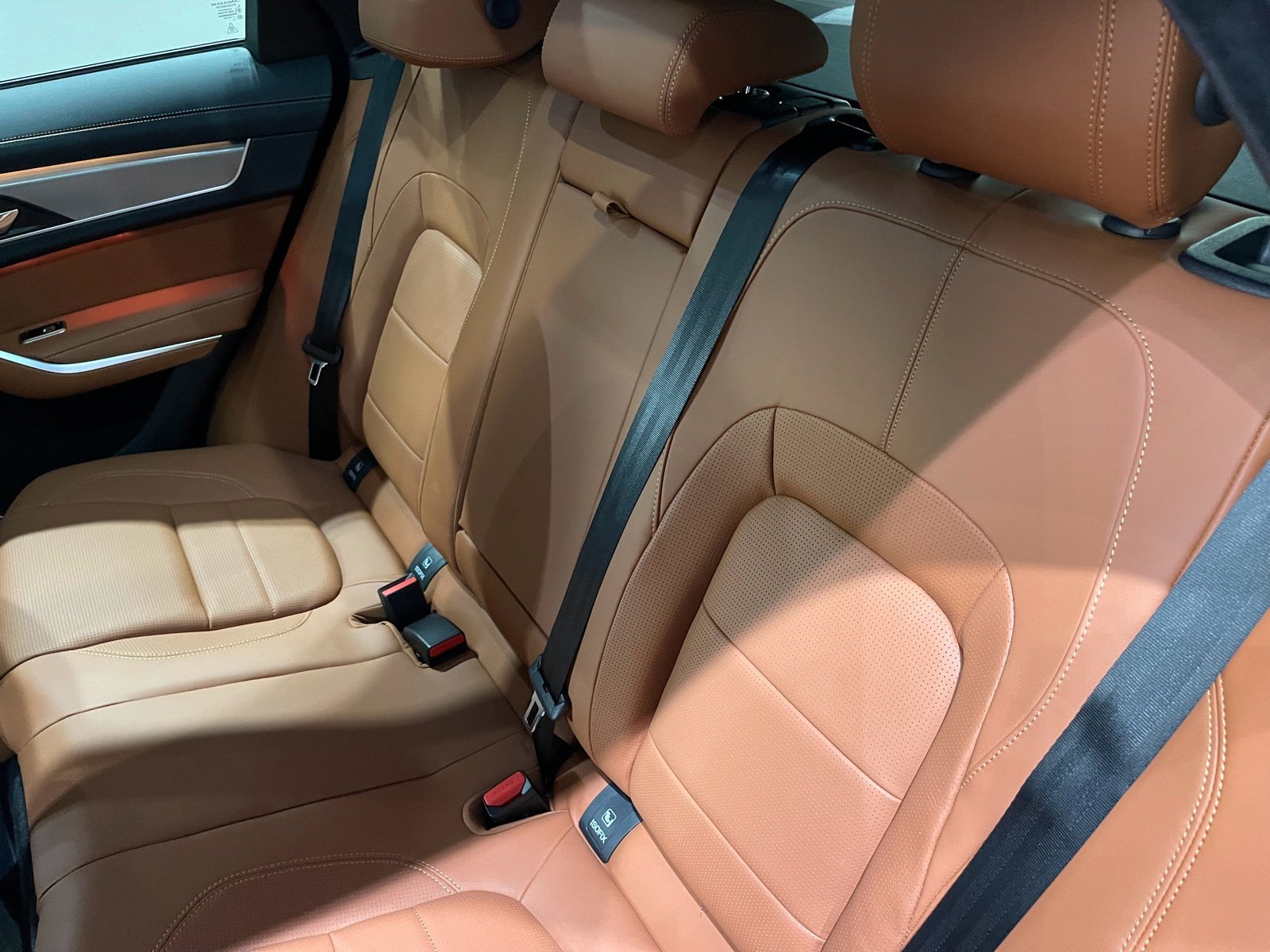 2026 Jaguar F-Pace R-Dynamic S - Photo 13