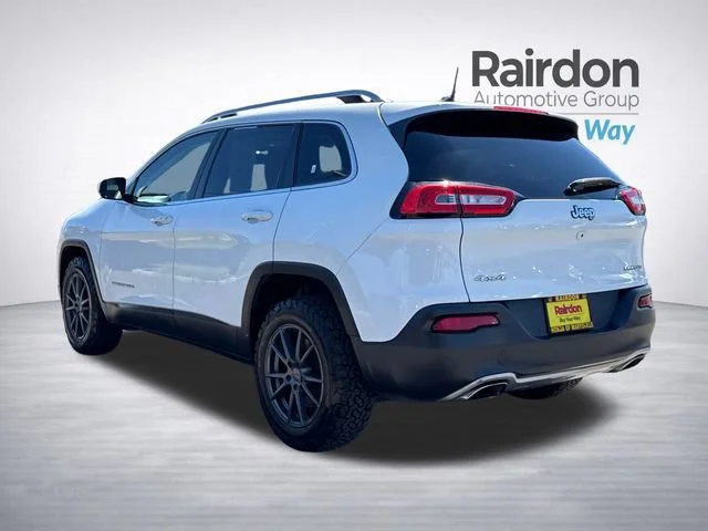 Used 2016 Bright White Clearcoat Jeep Limited image 5