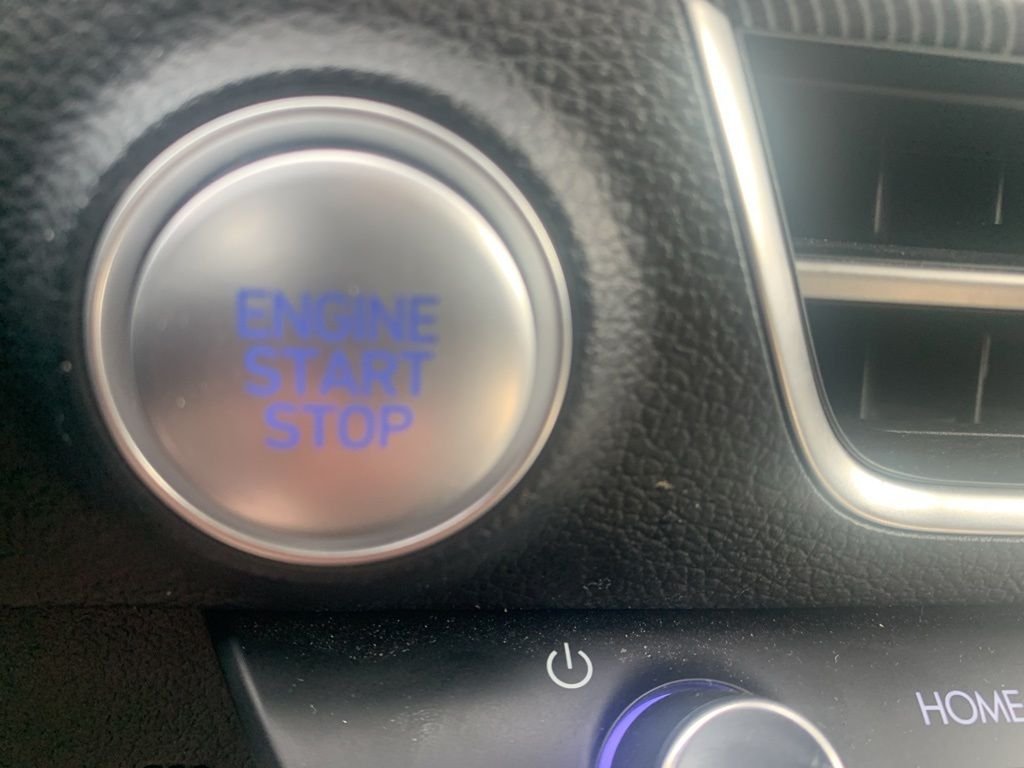 Certified Used 2025 Blue Hyundai SEL image 19