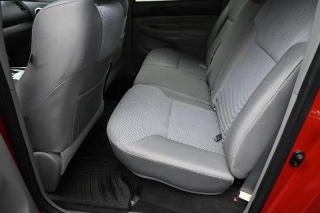 Used 2013 Red Toyota Base image 21