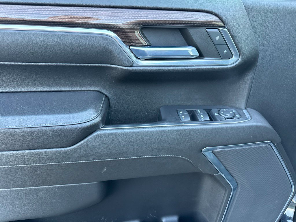 Used 2022 Black Chevrolet LT Trail Boss image 13