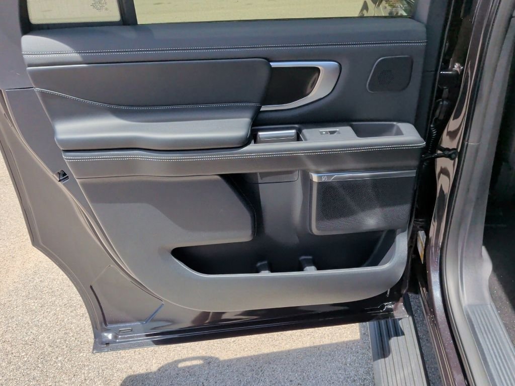 New 2027 Dark Matter Gray Metallic Ford MAX Platinum image 38