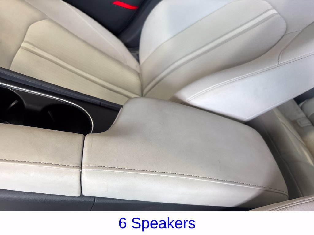 Certified Used 2025 Silver Hyundai SEL image 22