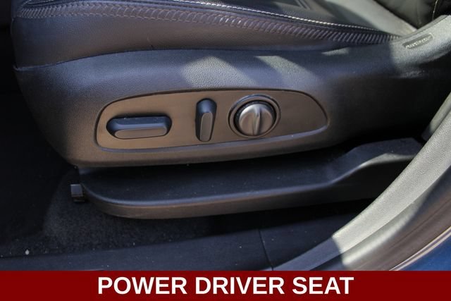 Used 2024 Downpour Metallic GMC Denali image 3