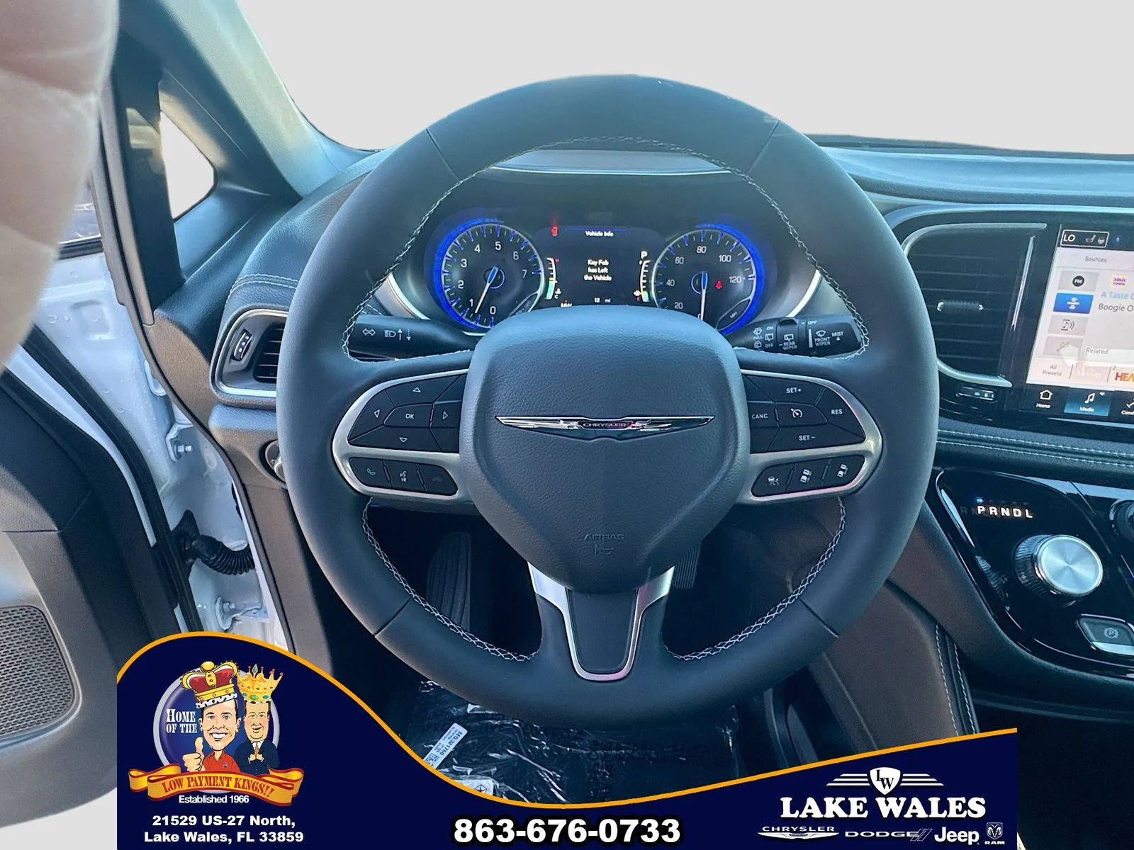 2026 Chrysler Pacifica Limited - Photo 10