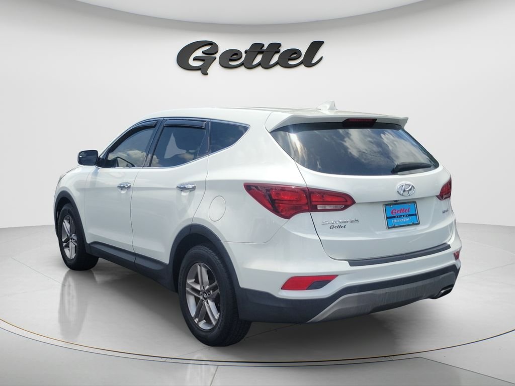 Used 2017 White Hyundai 2.4 Base image 7
