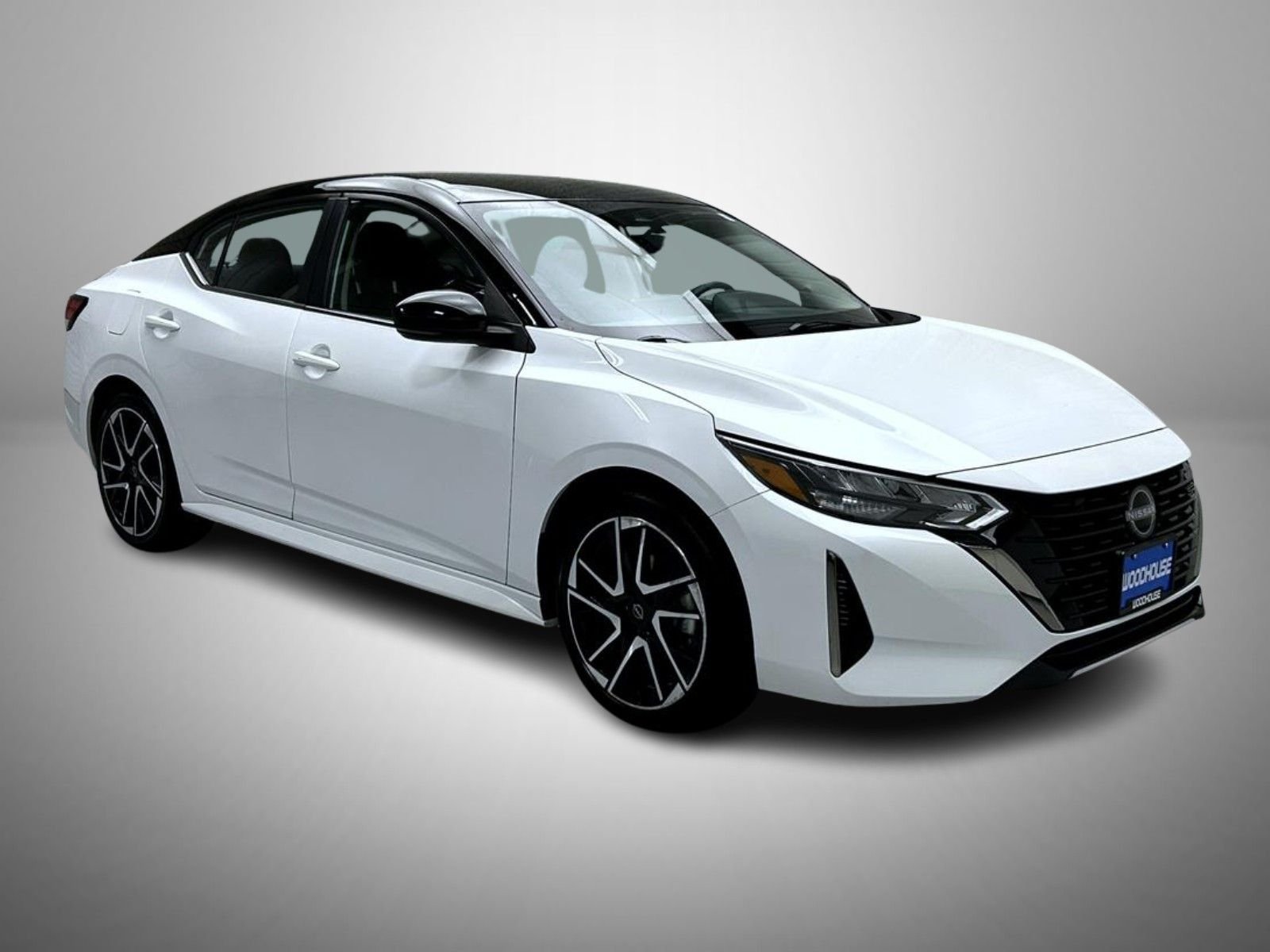Used 2024 White Nissan SR image 3