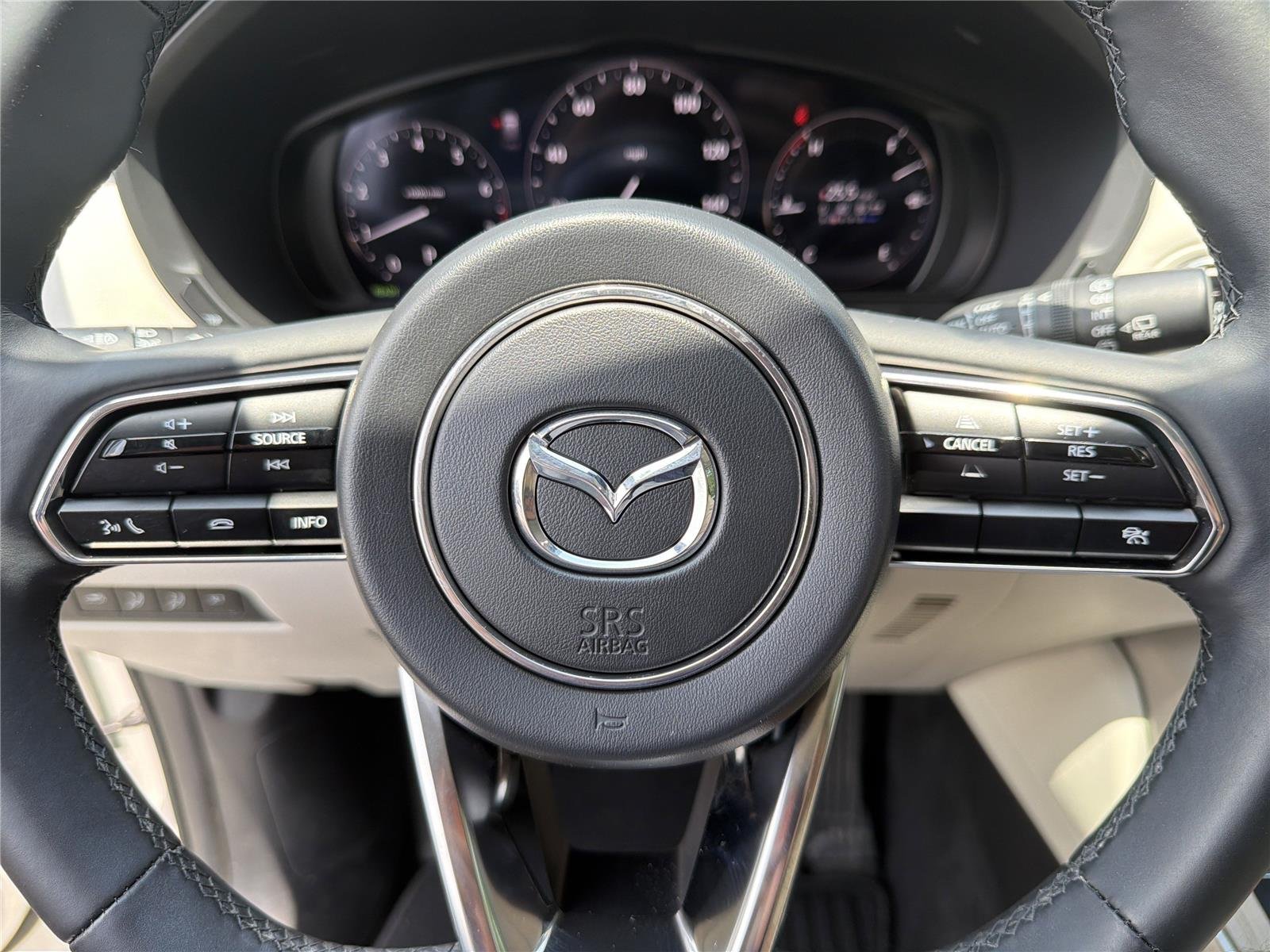 Used 2024 Rhodium White Premium Mazda 3.3 Turbo Premium Plus image 14