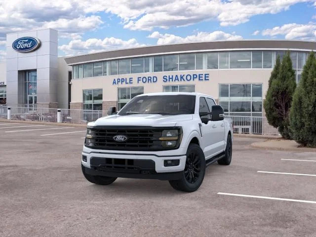 New 2026 White Ford XLT image 2