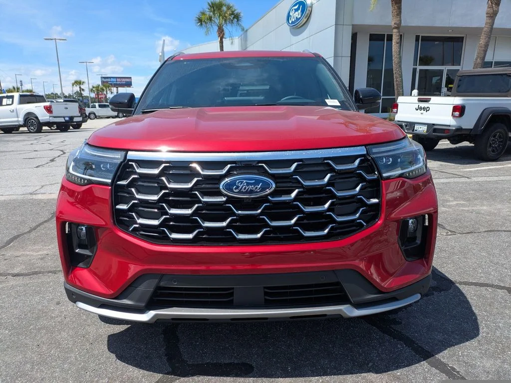 New 2026 Rapid Red Metallic Tinted Clearcoat Ford Platinum image 9