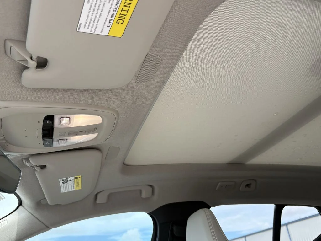 New 2026 Vapour Grey Volvo Plus image 23