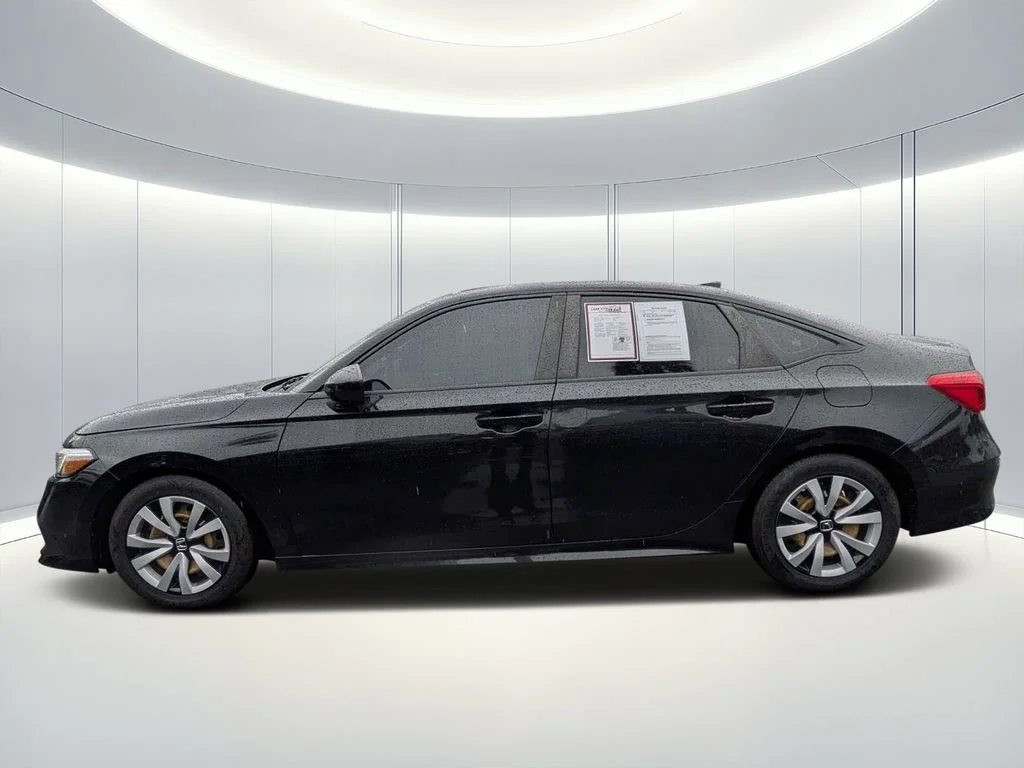 Used 2023  Honda Sport image 6