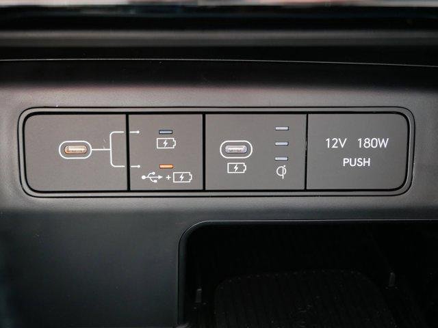 New 2026 Shimmering Silver Hyundai SEL image 16