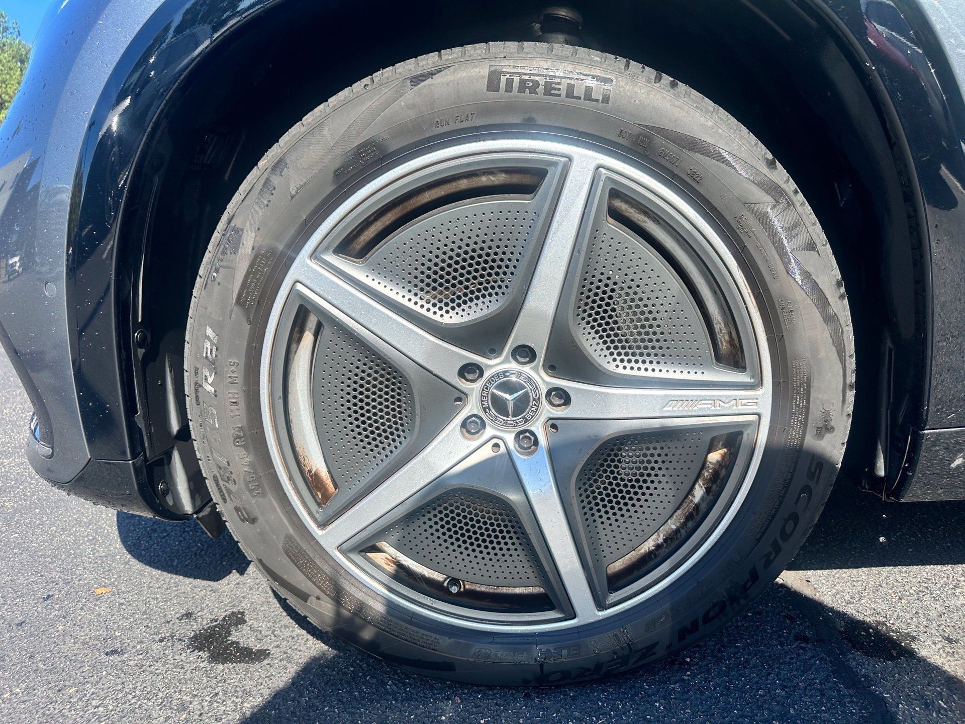 Certified Used 2023 Gray Mercedes-Benz 580 image 11