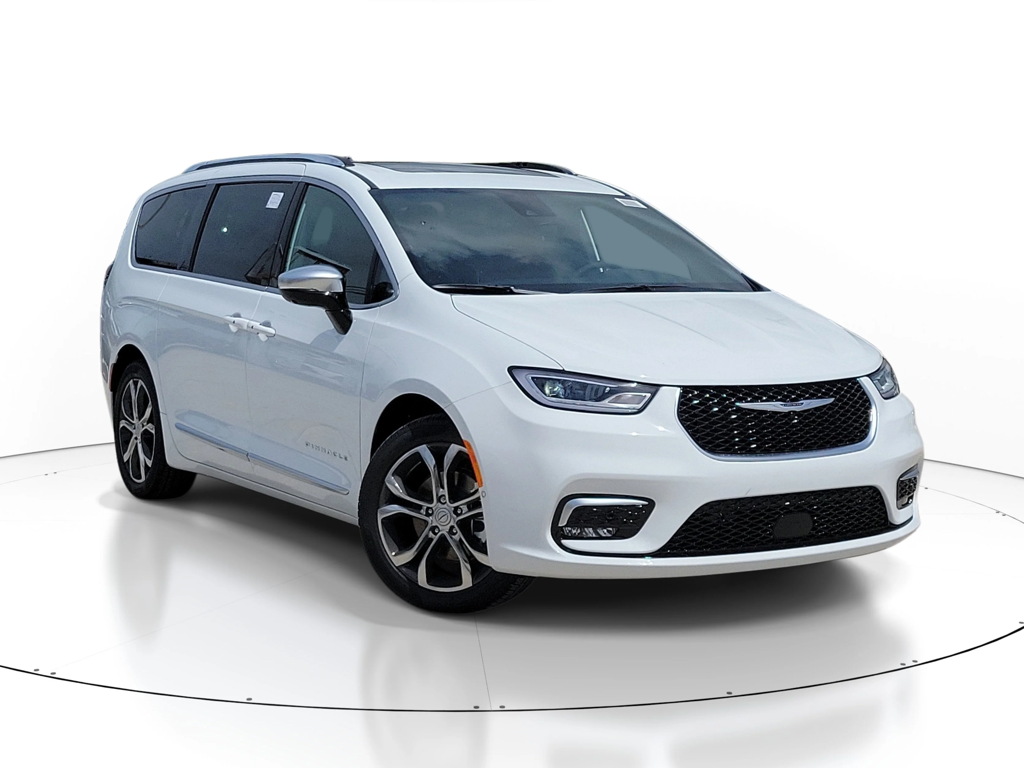 2026 Chrysler Pacifica Pinnacle's photo