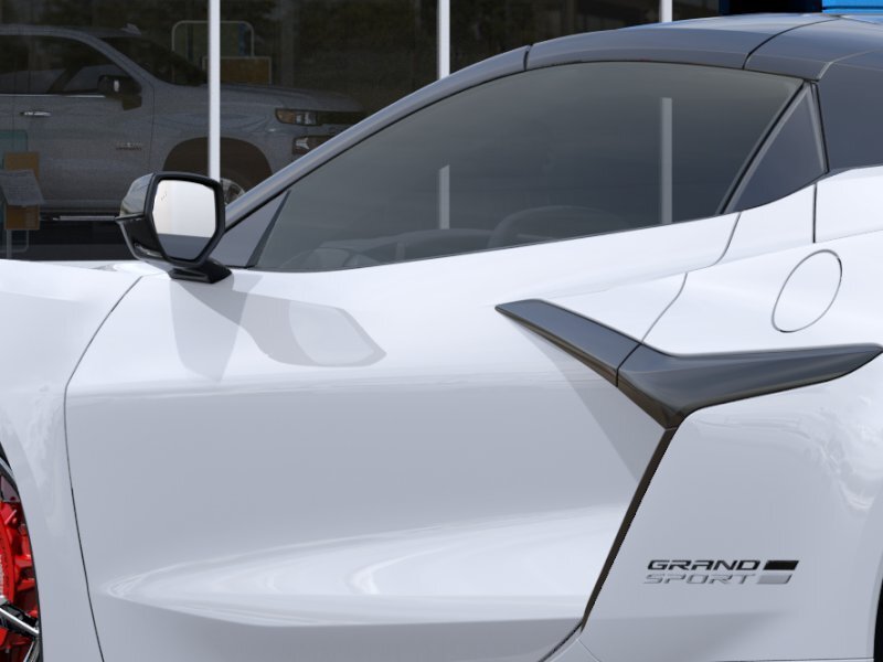 New 2027 Arctic White Chevrolet 2LT image 13