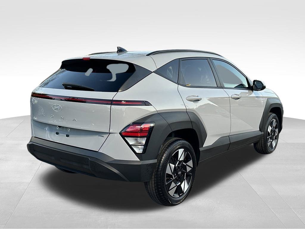 2024 Hyundai Kona SEL - Photo 5