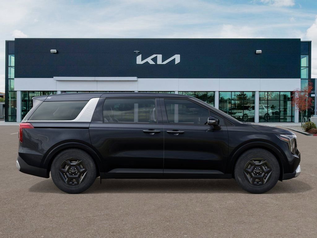 Used 2026 Gray Kia LXS image 7