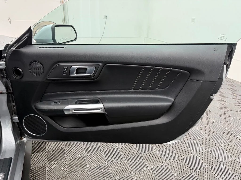 Used 2023 Silver Ford EcoBoost Premium image 31