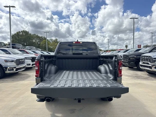 New 2027 Granite Crystal Metallic Clear-Coat Exterior Paint RAM Laramie image 28