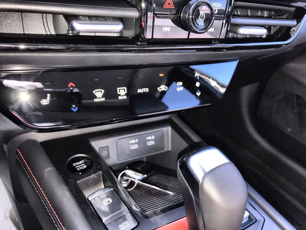 2026 Nissan KICKS SR AWD - Photo 17
