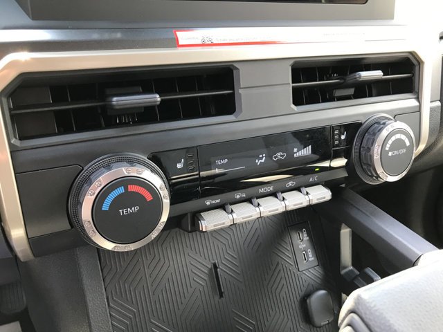 2026 Toyota Tacoma SR5 - Photo 17