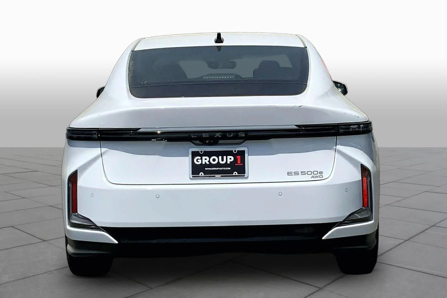 New 2026 Ultra White Lexus PREMIUM AWD image 4